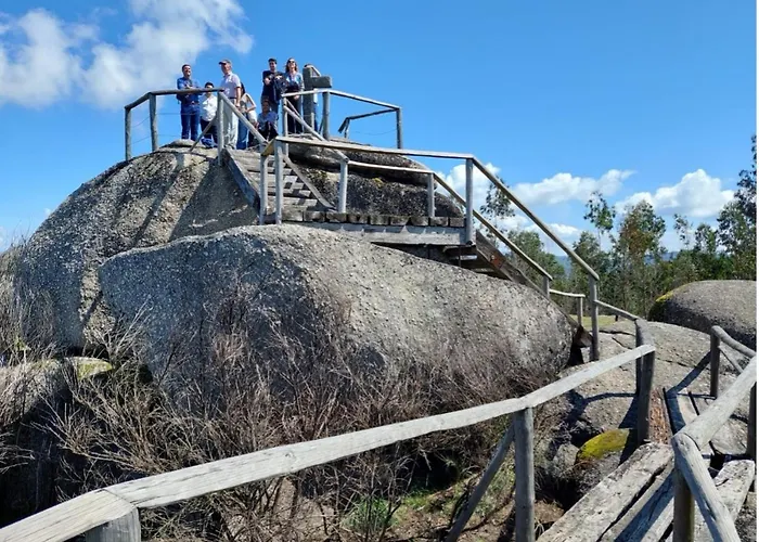 Canastro Do Carvalho * Anisso