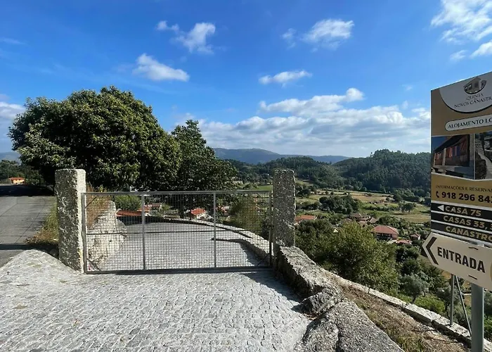 Canastro Do Carvalho 公寓 *